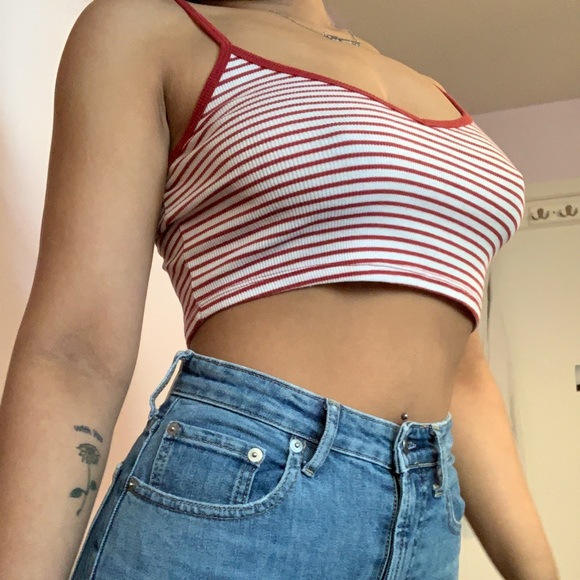 striped crop tank top - Picture 2 of 5